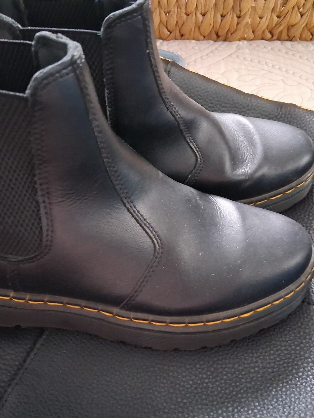 DR.MARTENS - Picture 2 of 7